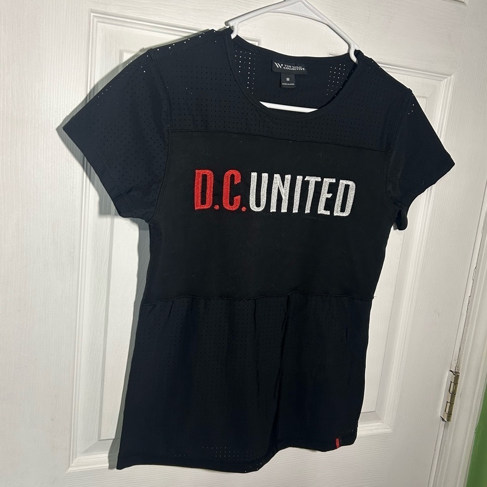 DC United MLS Soccer The Wild Collective Black Perforated Mesh Top Size Medium - Picture 3 of 13
